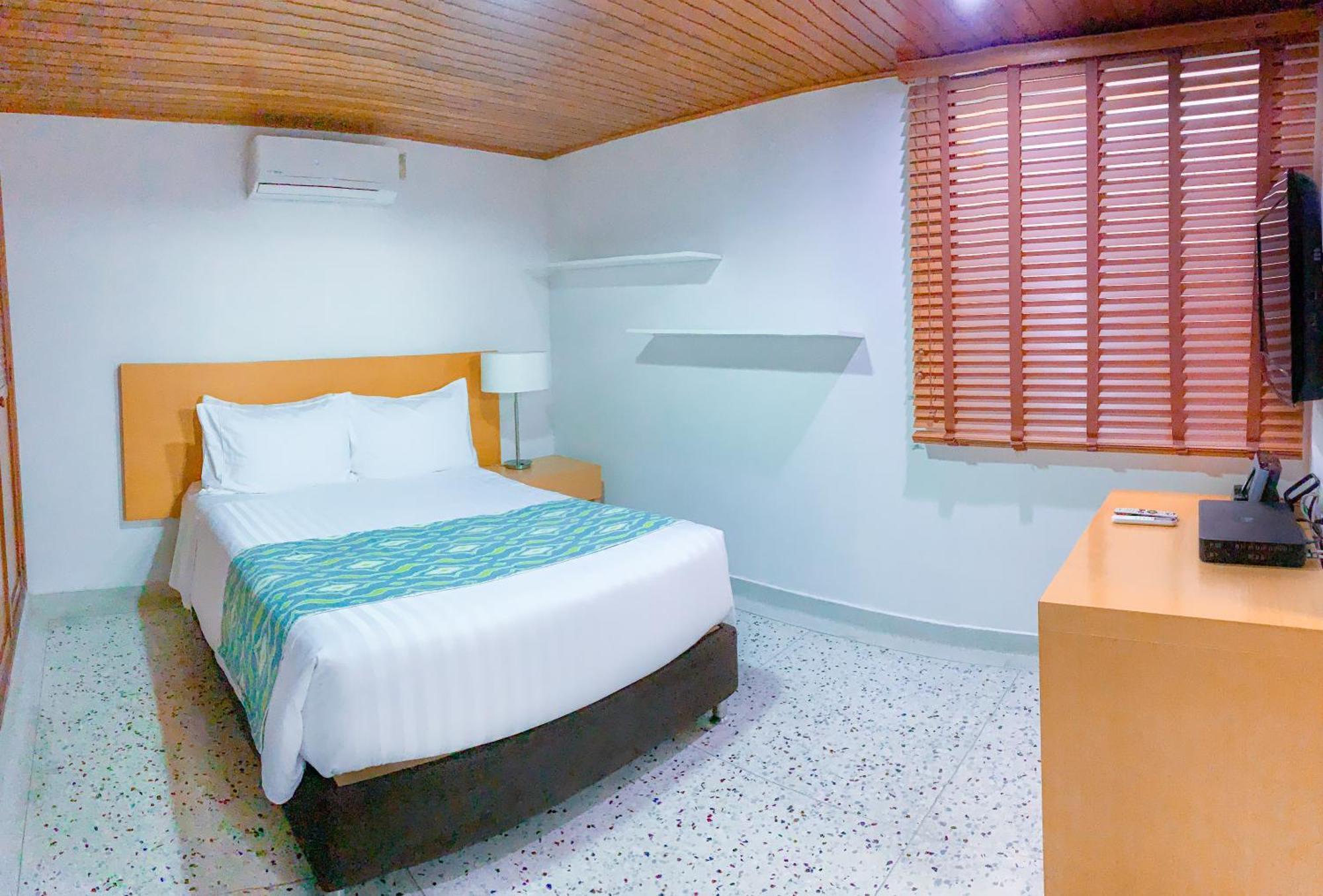 Hotel Dann Carlton Barranquilla Extérieur photo A bedroom at the hotel