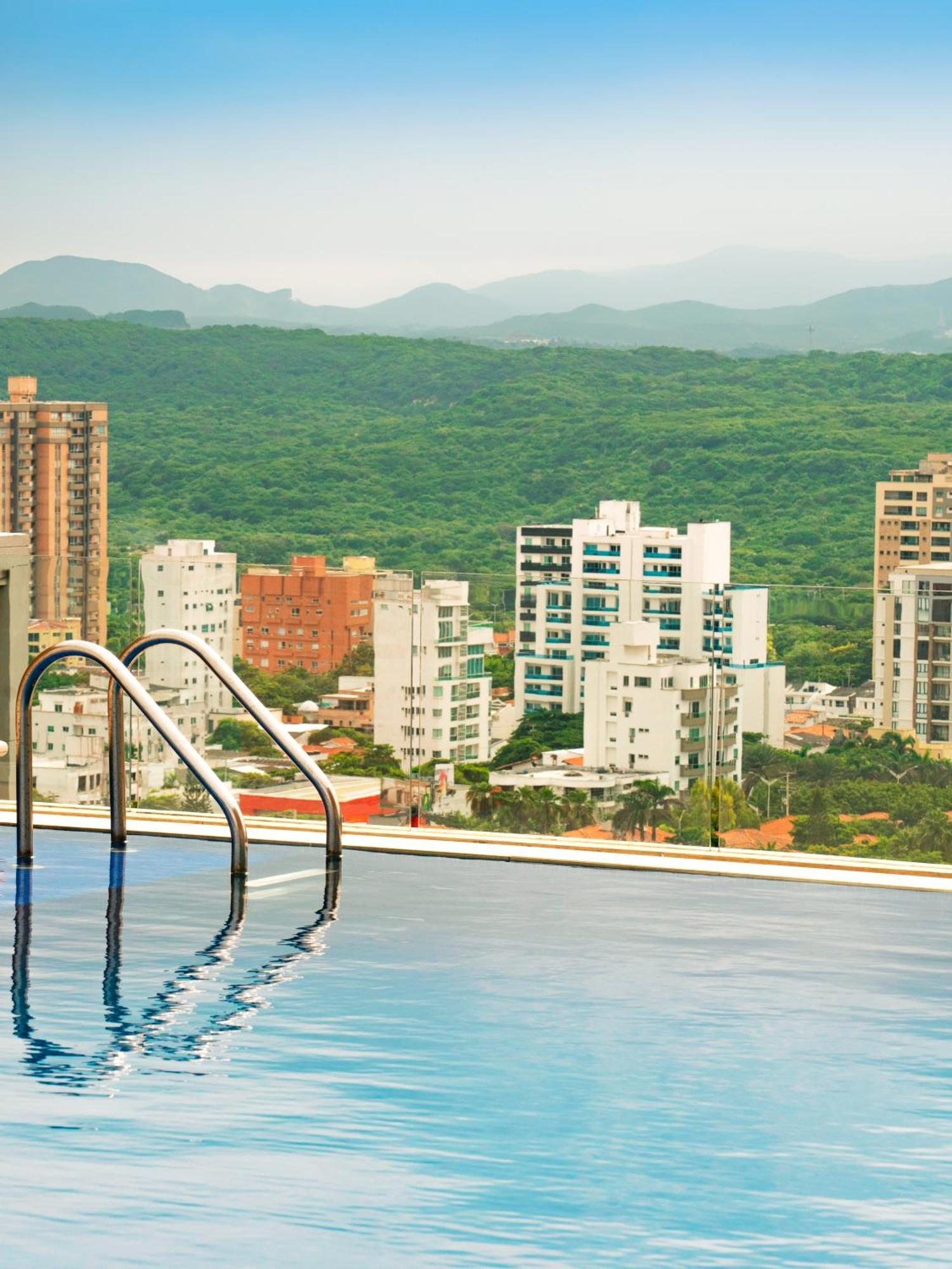 Hotel Dann Carlton Barranquilla Extérieur photo View of Montería